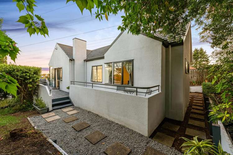 56 Garton Drive Massey_21