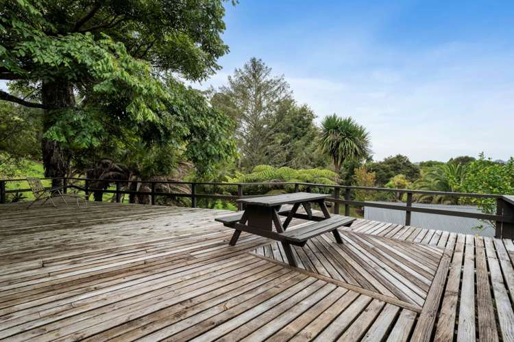 274 Forest Hill Road Waiatarua_18