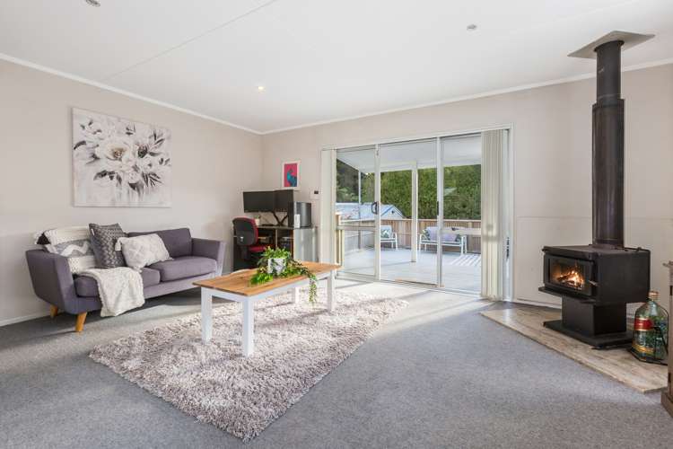 2/52 Tawhai Street Stokes Valley_6