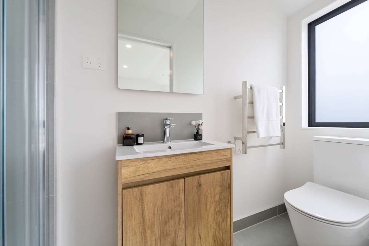 3/3/36 Longburn Road_5