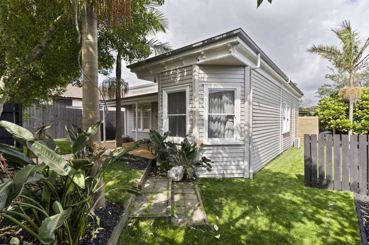 2/37 Panorama Road Mount Wellington_18