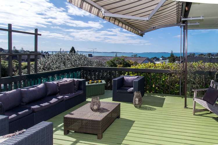 15 Paisley Street Mellons Bay_1