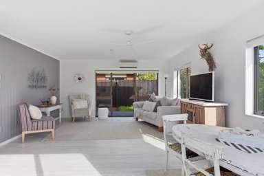 62A Gloucester Road_1
