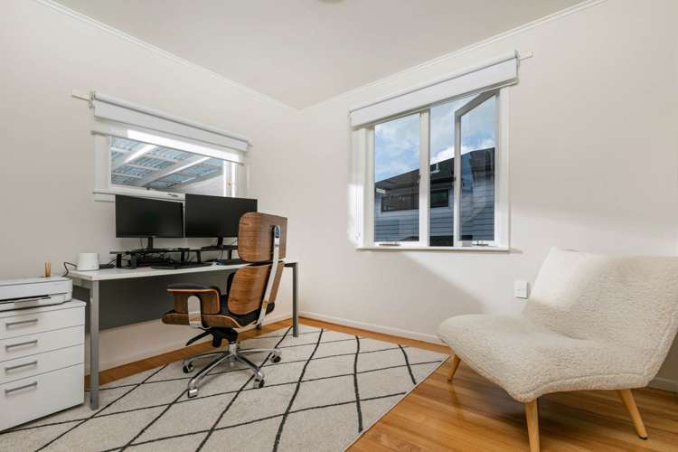 21 Lyttelton Avenue Forrest Hill_11