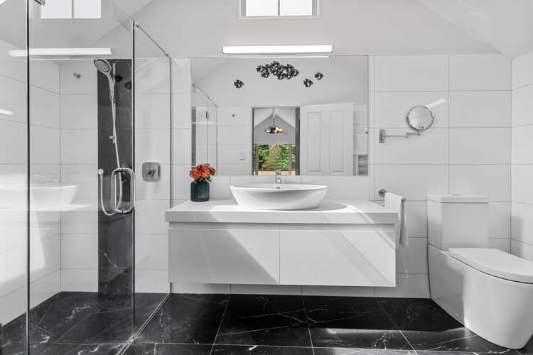 38 Revell Drive Ohauiti_26