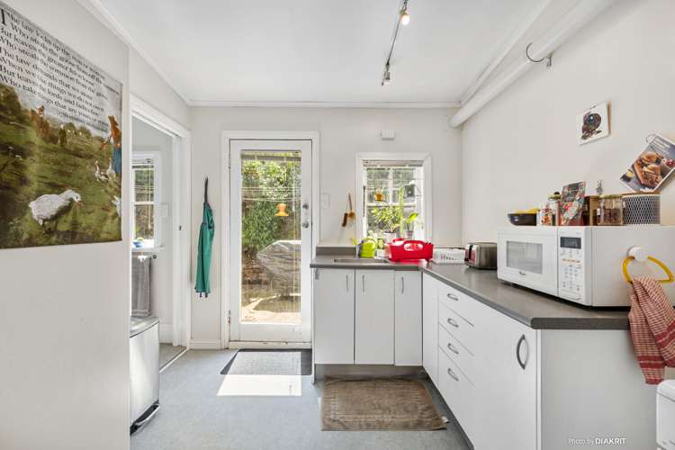 14 Reuben Avenue Brooklyn_8