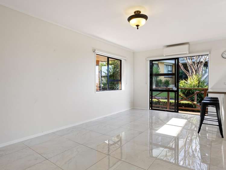 5 Stirling Place Dinsdale_6