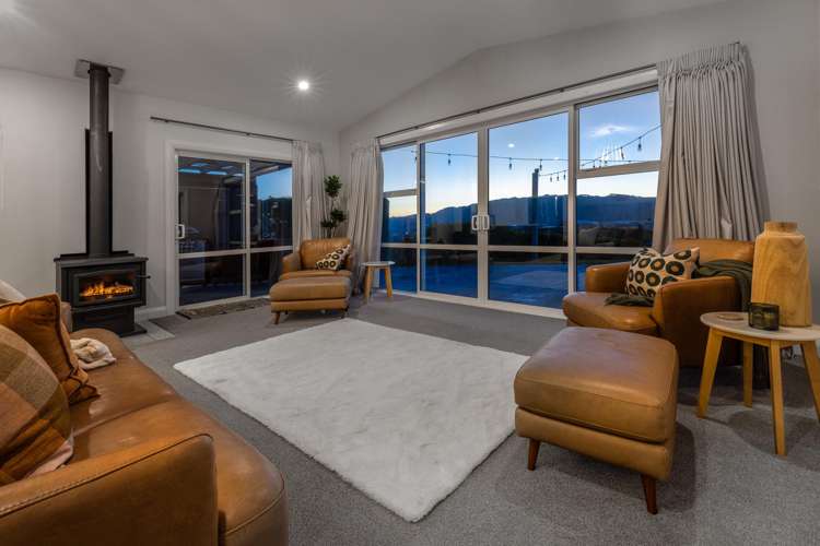 9 Baxters Rise Aotea_12