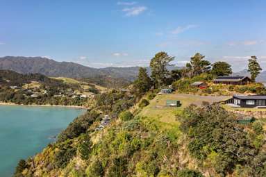 1002 Wyuna Bay Road_4