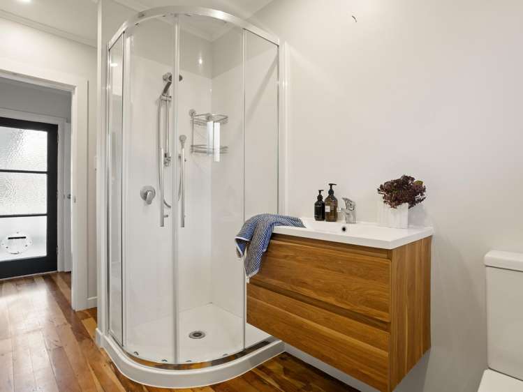 13 Brocas Avenue Hillcrest_11
