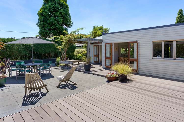 16 Rauparaha Street Waikanae Beach_14