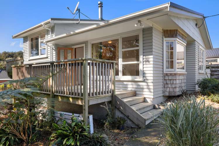 43 Wairau Road Oakura_12