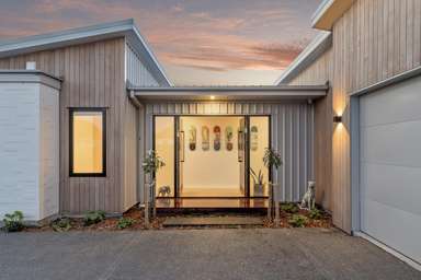 51 Bridgehampton Drive_1