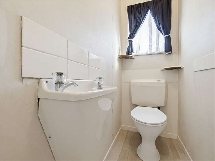 26a Claudelands Rd Hamilton East_18