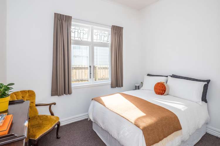 6 Angus Avenue Berhampore_13