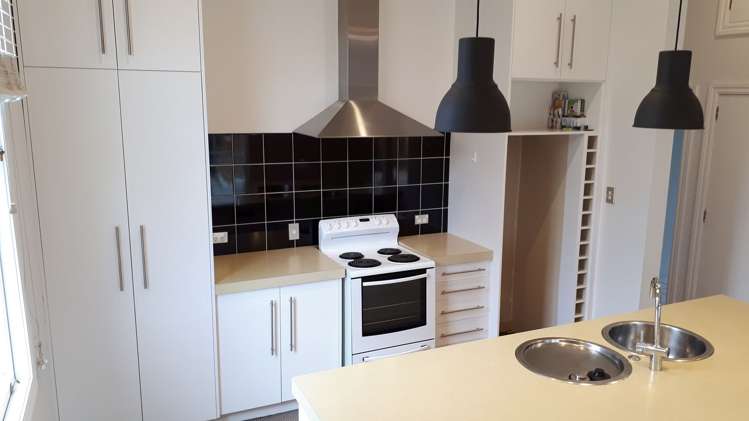 15 Douglas Street West End_3