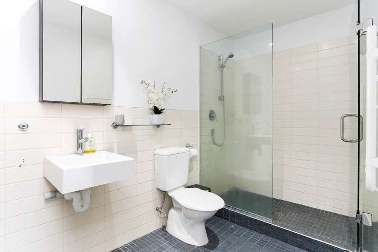 109/57 Mahuhu Crescent Auckland Central_9