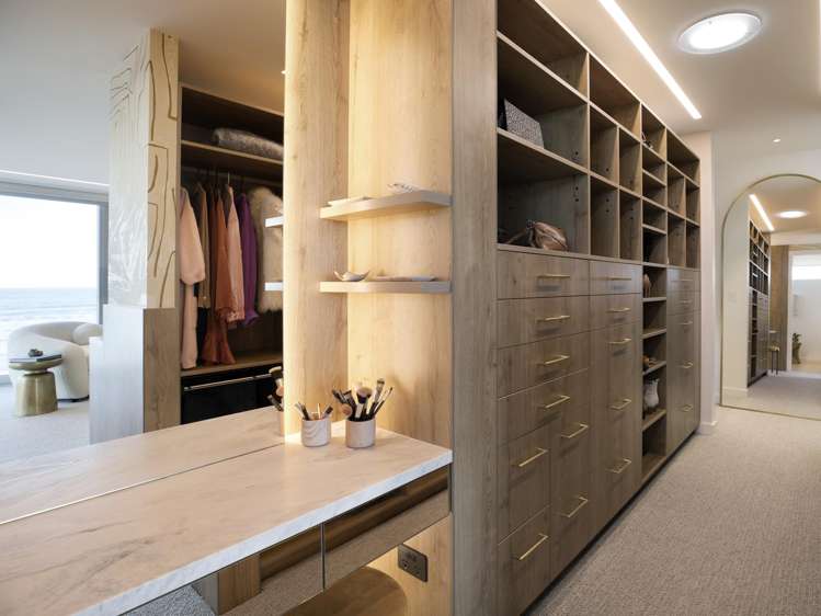 7 Surf Road Mt Maunganui_18