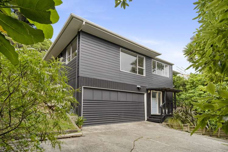 20 Muri Road Pukerua Bay_13
