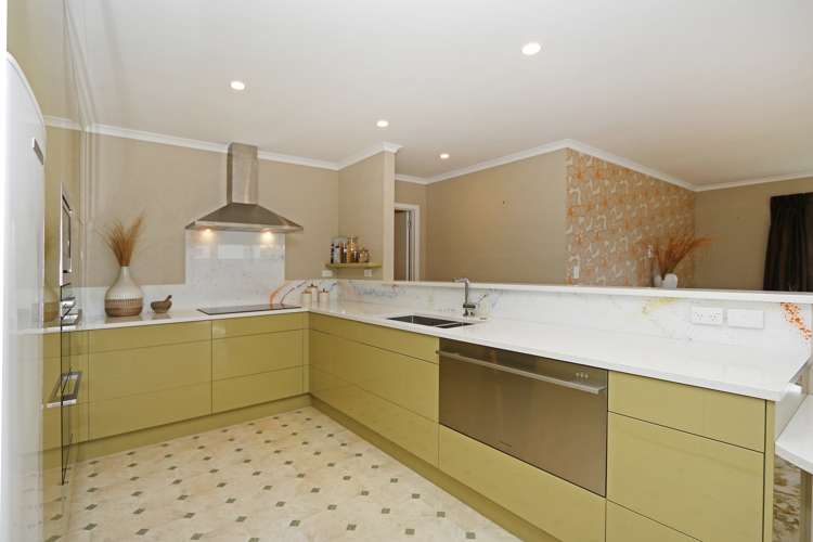 32 Ihaia Road Opunake_9