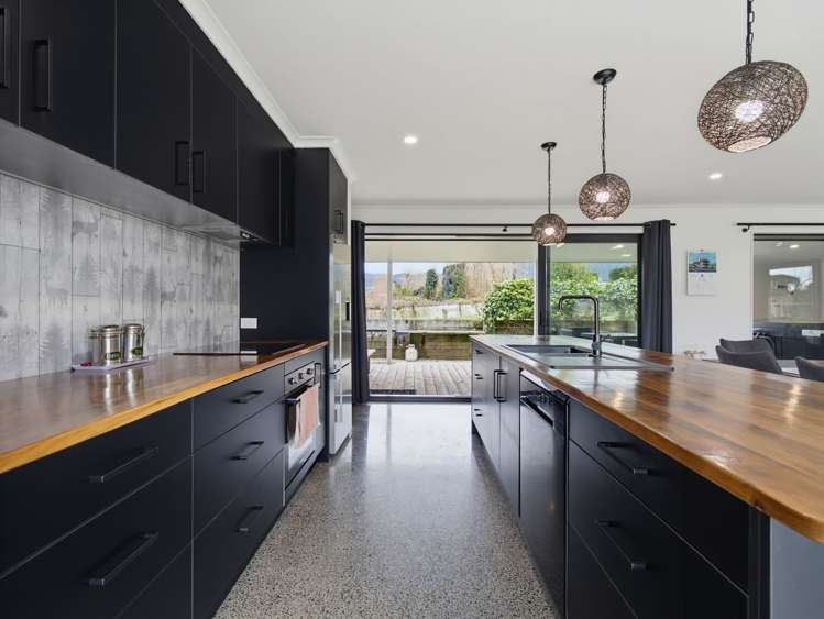 169 Busby Road_2