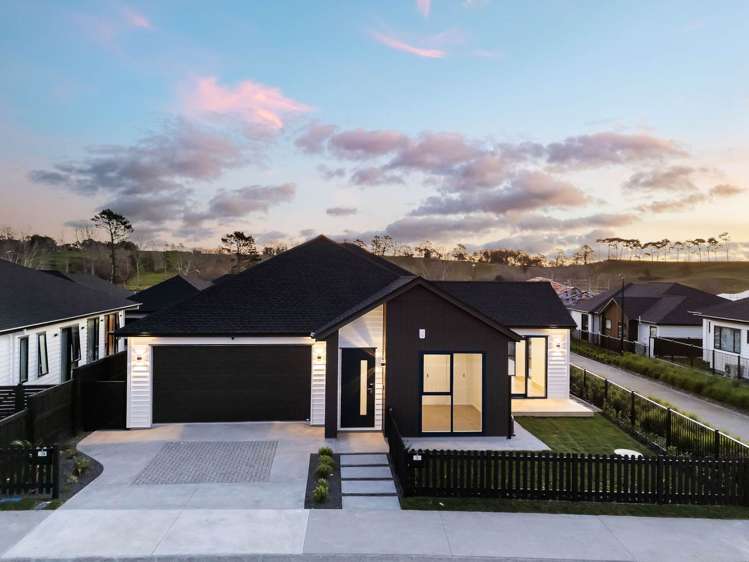 13 Tipu Crescent Wainui_3