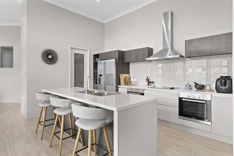 38 Tulip Drive Cambridge_5