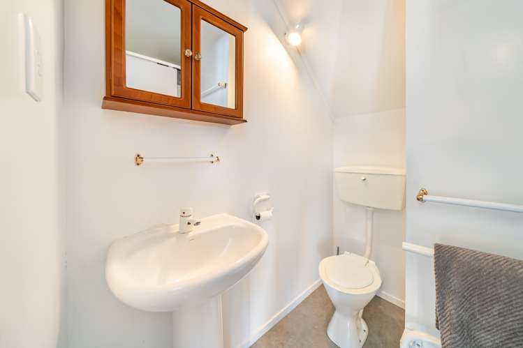 29 Spinnaker Drive Whitby_22