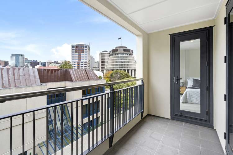 42 Molesworth Street Taita_13