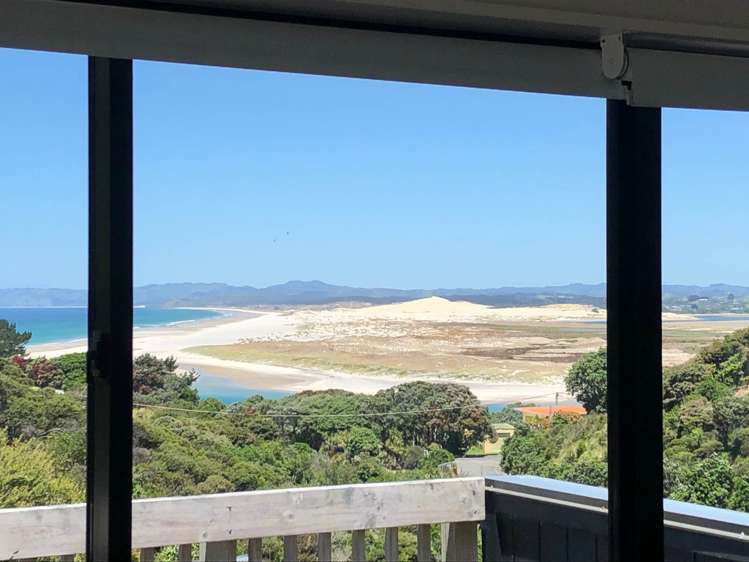 4 Sandbar Close Mangawhai Heads_0
