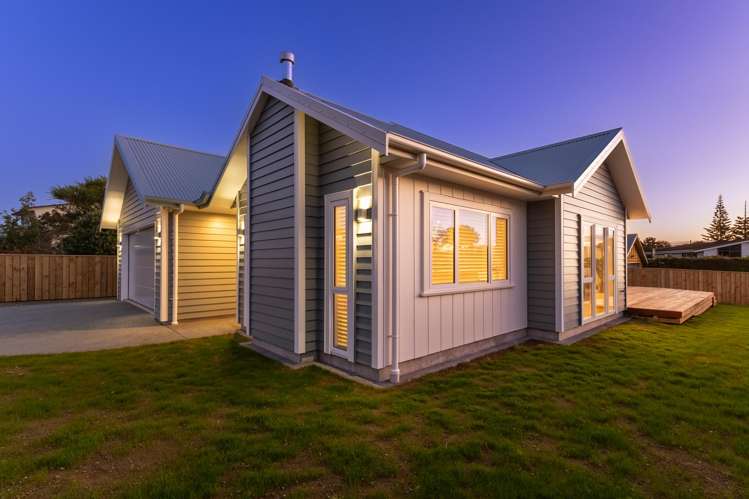23 Frimley Terrace Waikanae Beach_25