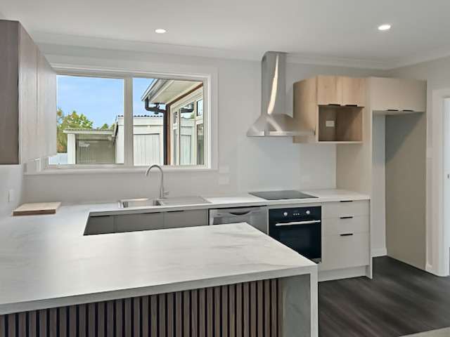 96 King Street 11353_2