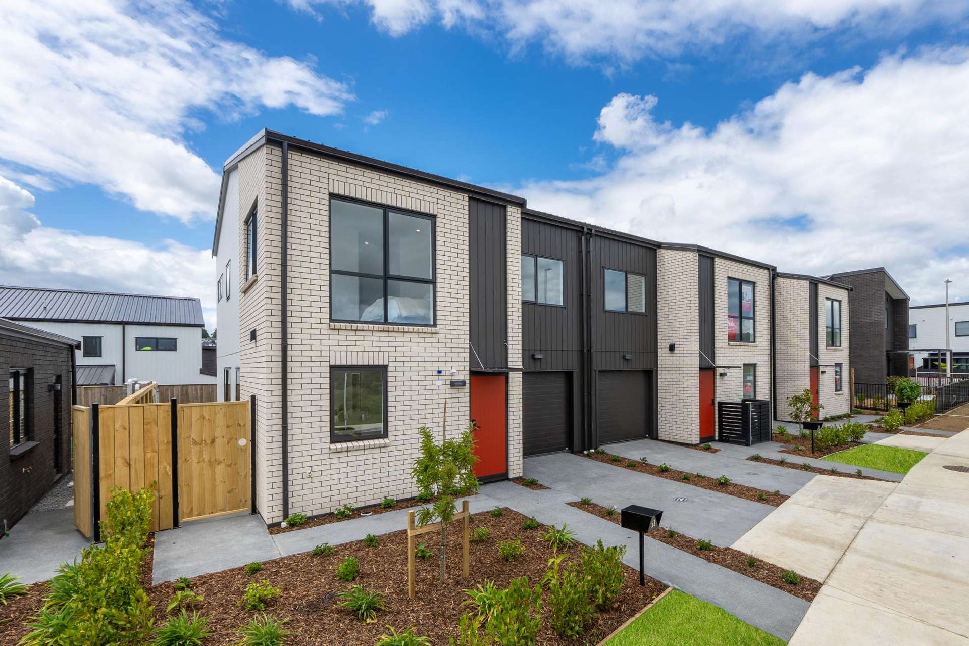 49 Nga Pona Toru Road Flat Bush_0