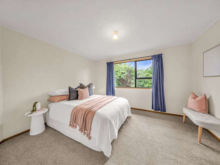16 Donald Ross Place Te Anau_13