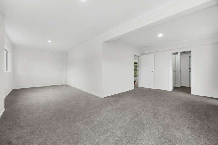 96 Reeves Road Pakuranga Heights_24