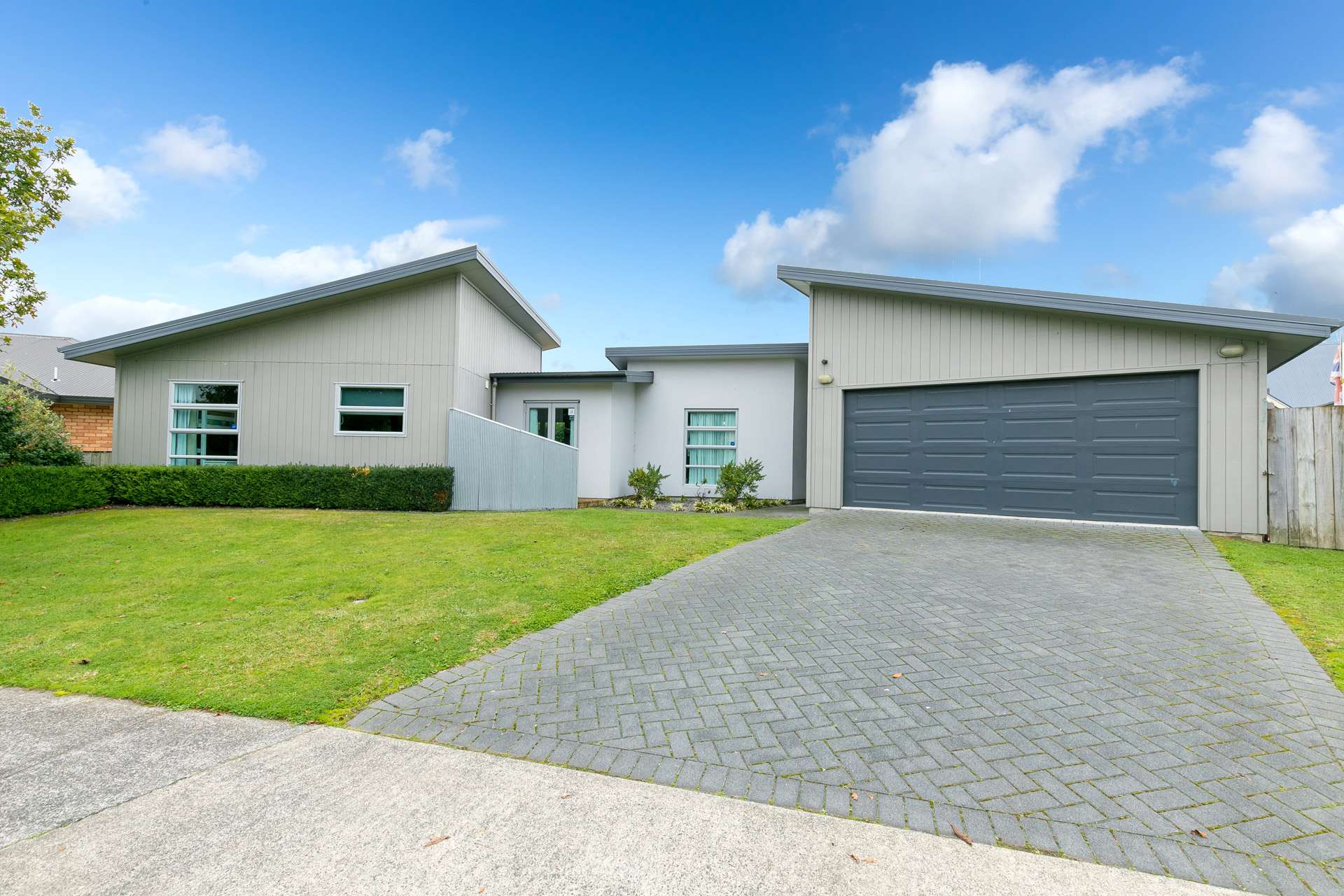 4 Kirk Close Rototuna_0