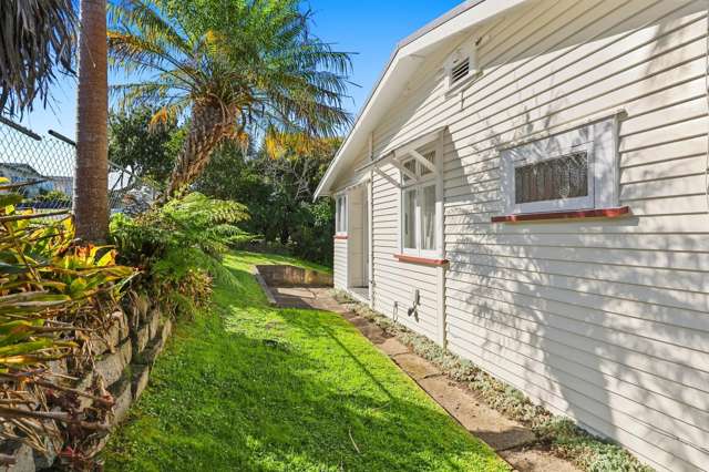 38 Montrose Street Point Chevalier_2