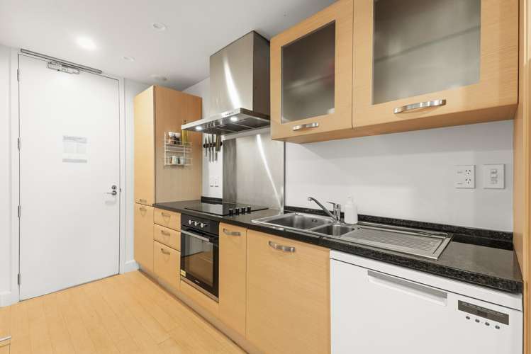 2/16 Adams Avenue Mt Maunganui_7