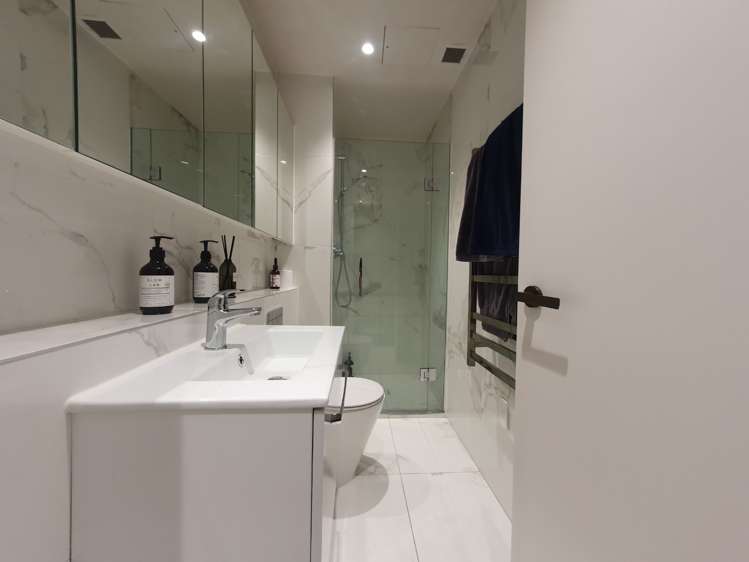 47 Beach Road 10015_5