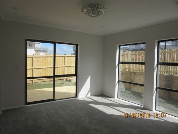 10 Ascension Crescent Orewa_2