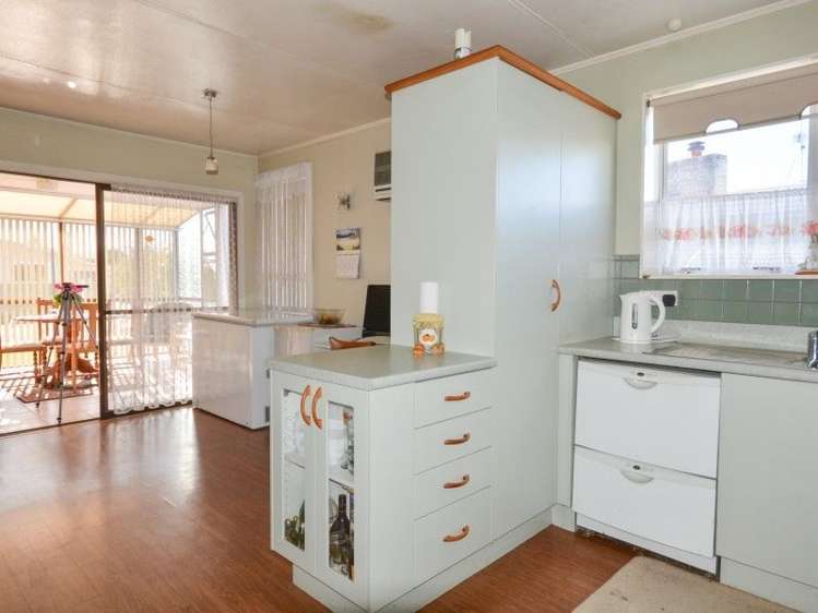 6 Glover Crescent Blenheim Central_2