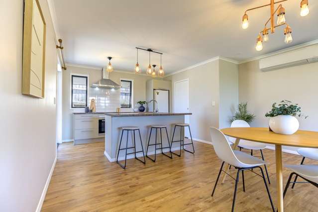 17 Carlingford Rise Dinsdale_4