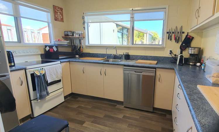 207 Centennial Avenue Thames_6