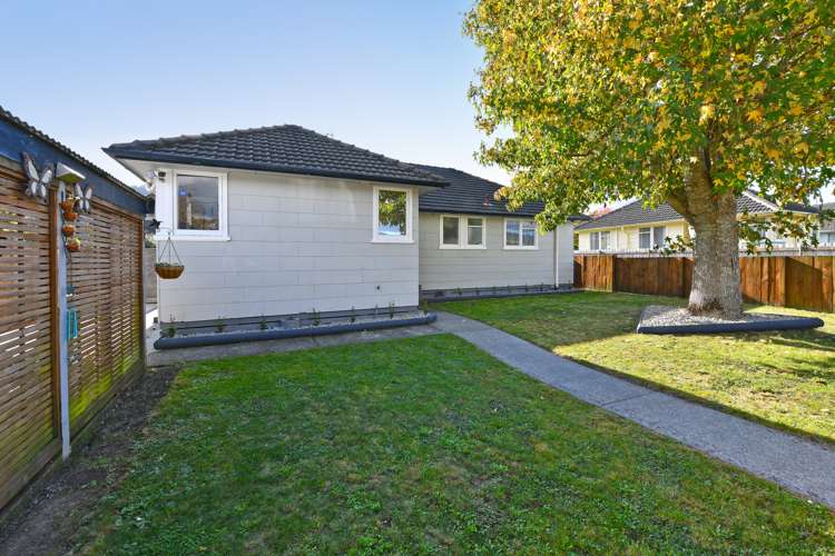 3 Hector Grove Trentham_14
