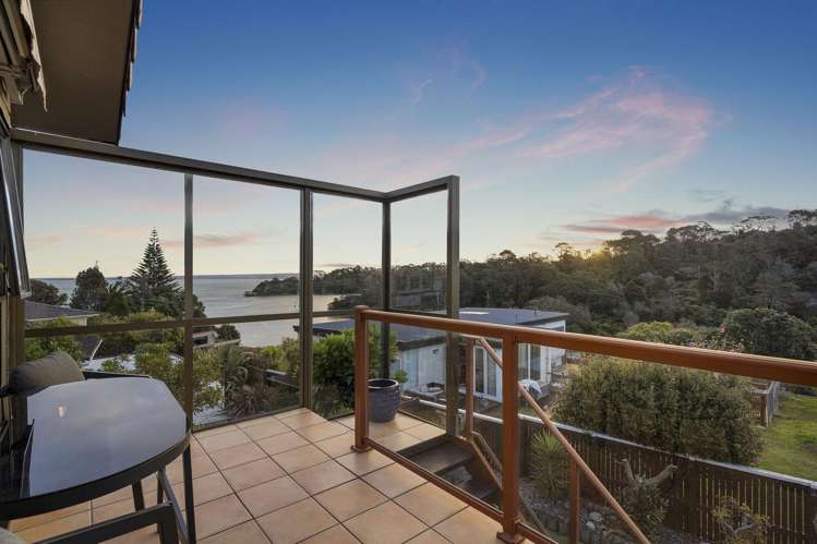 2 Francis Curtis Avenue Blockhouse Bay_9