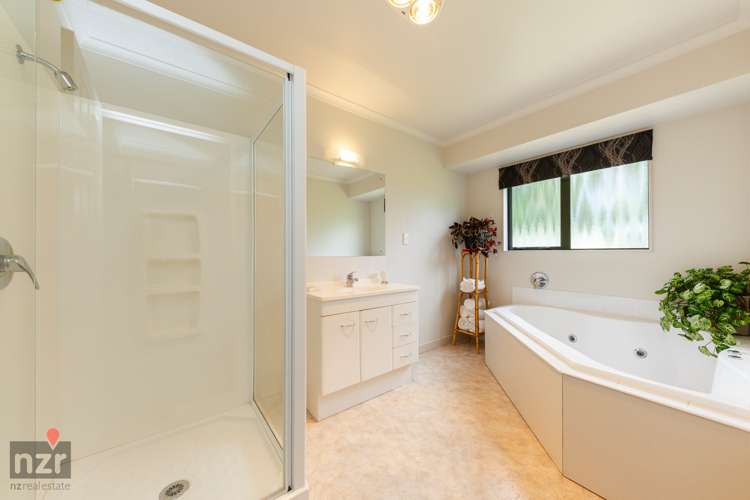 712 Ashhurst Road Ashhurst_12