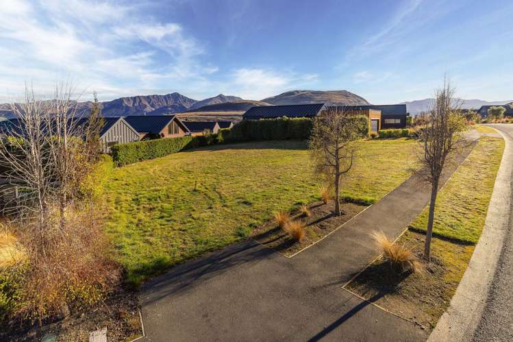 11 Falconer Rise_0