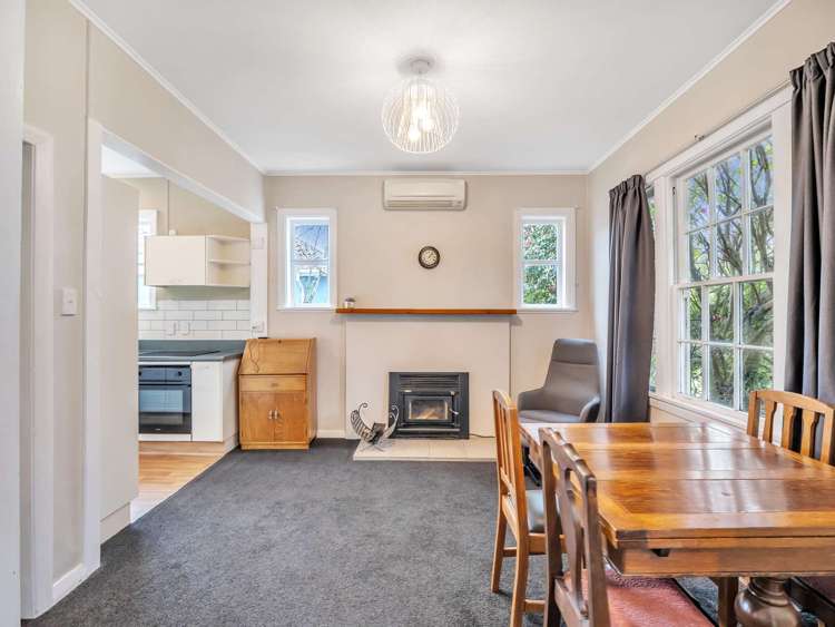 8 Bampton Street Dallington_8