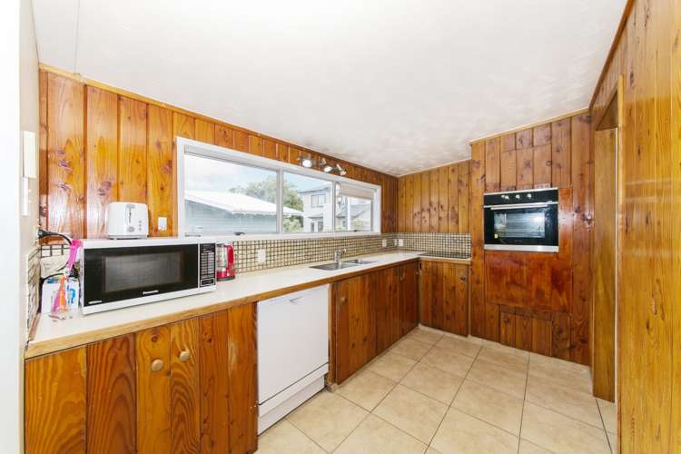 100 Fowlds Avenue Sandringham_6