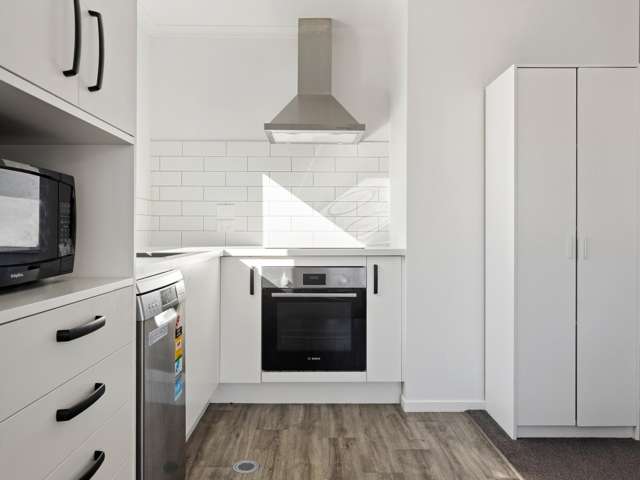 1/4 Searancke Place Fairfield_2